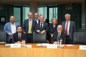 Photo: Members of the Human Rights Working Group together with the invited experts Dr. Richard Ottinger and Archbishop Prof. Dr. Thomas Schirrmacher © BQ/Martin Warnecke