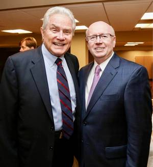 Foto: Luis Palau (links) mit dem ehemaligen WEA-GeneralsekretÃ¤r Dr. Geoff Tunnicliffe Â© WEA